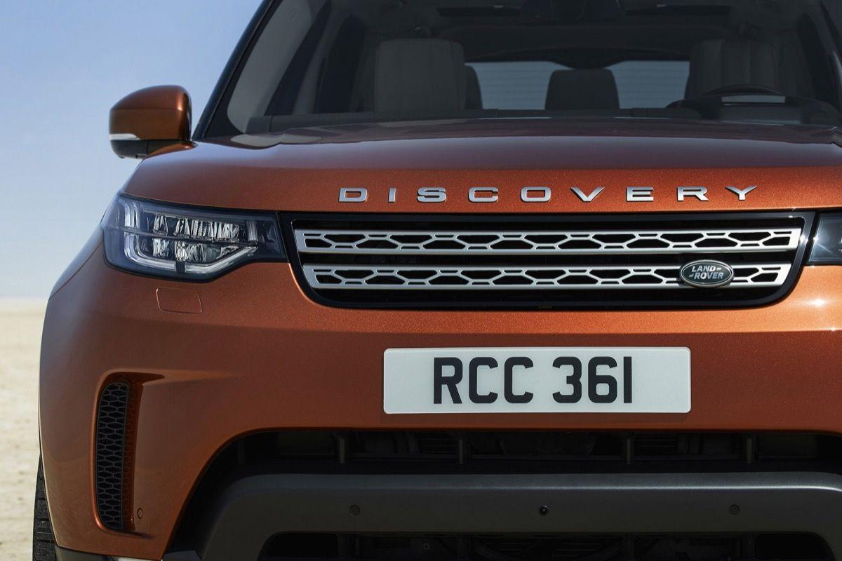 Land-Rover-Discovery-01.jpg