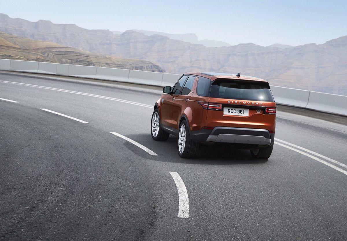 Land-Rover-Discovery-10.jpg