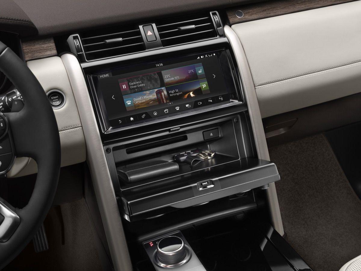 Land-Rover-Discovery-14.jpg