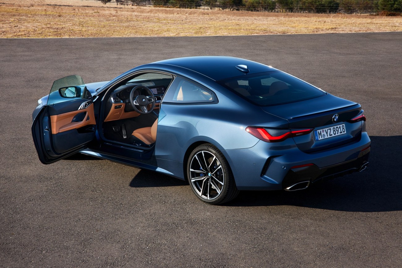 P90390221_highRes_bmw-m440i-xdrive-arc.thumb.jpg.491d55754703b58b260dc4d77fabb175.jpg
