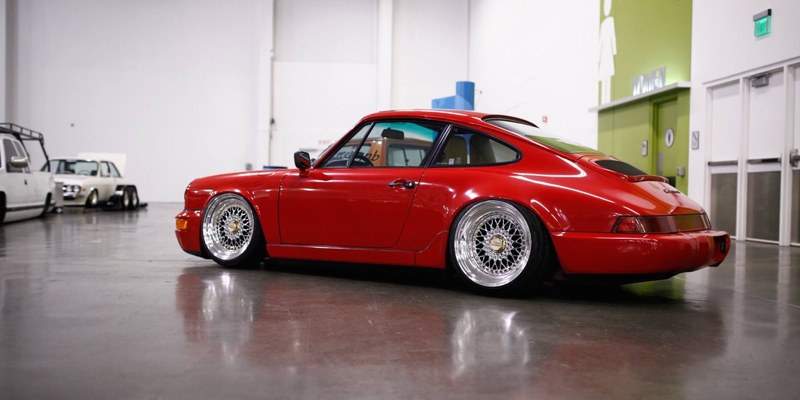 DLEDMV-Porsche-964-slammed-bbs-04.jpg.3b898805d3a0ed7f6bbd40907387f393.jpg