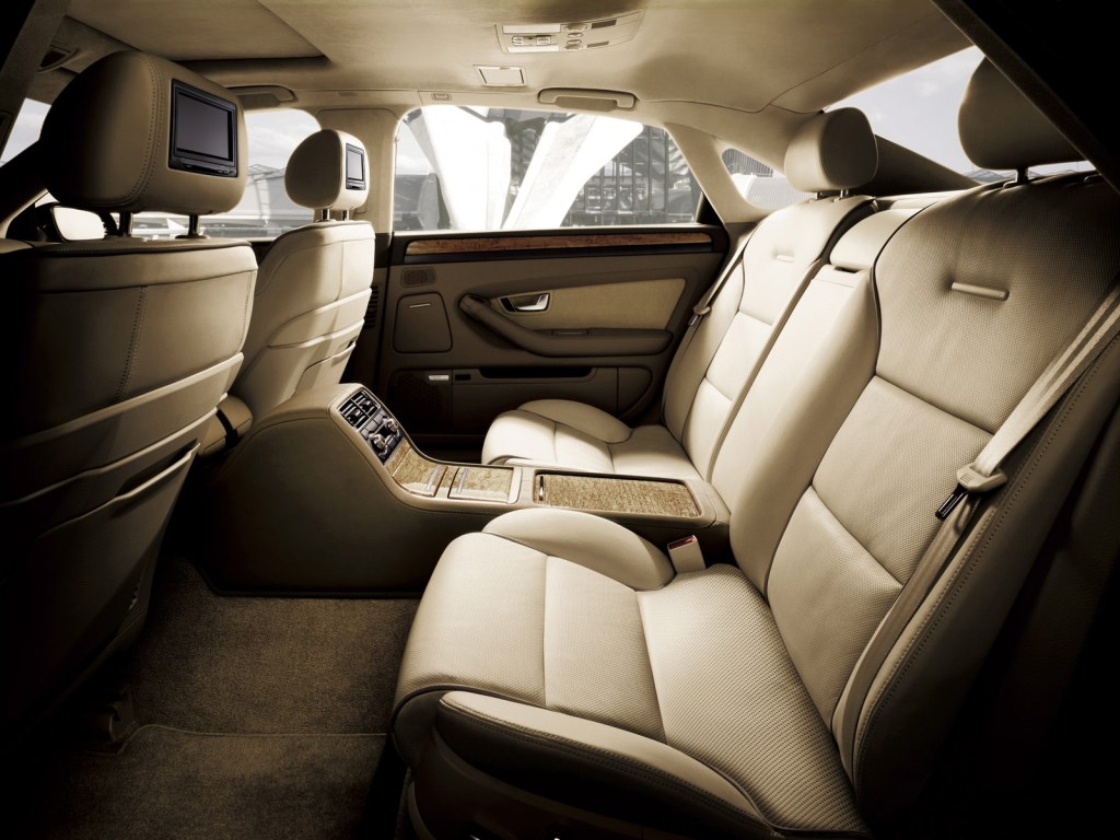 autowp.ru_audi_a8l_w12_quattro_12.jpg.c722938714c58d3bbfc4cbc483b596a2.jpg
