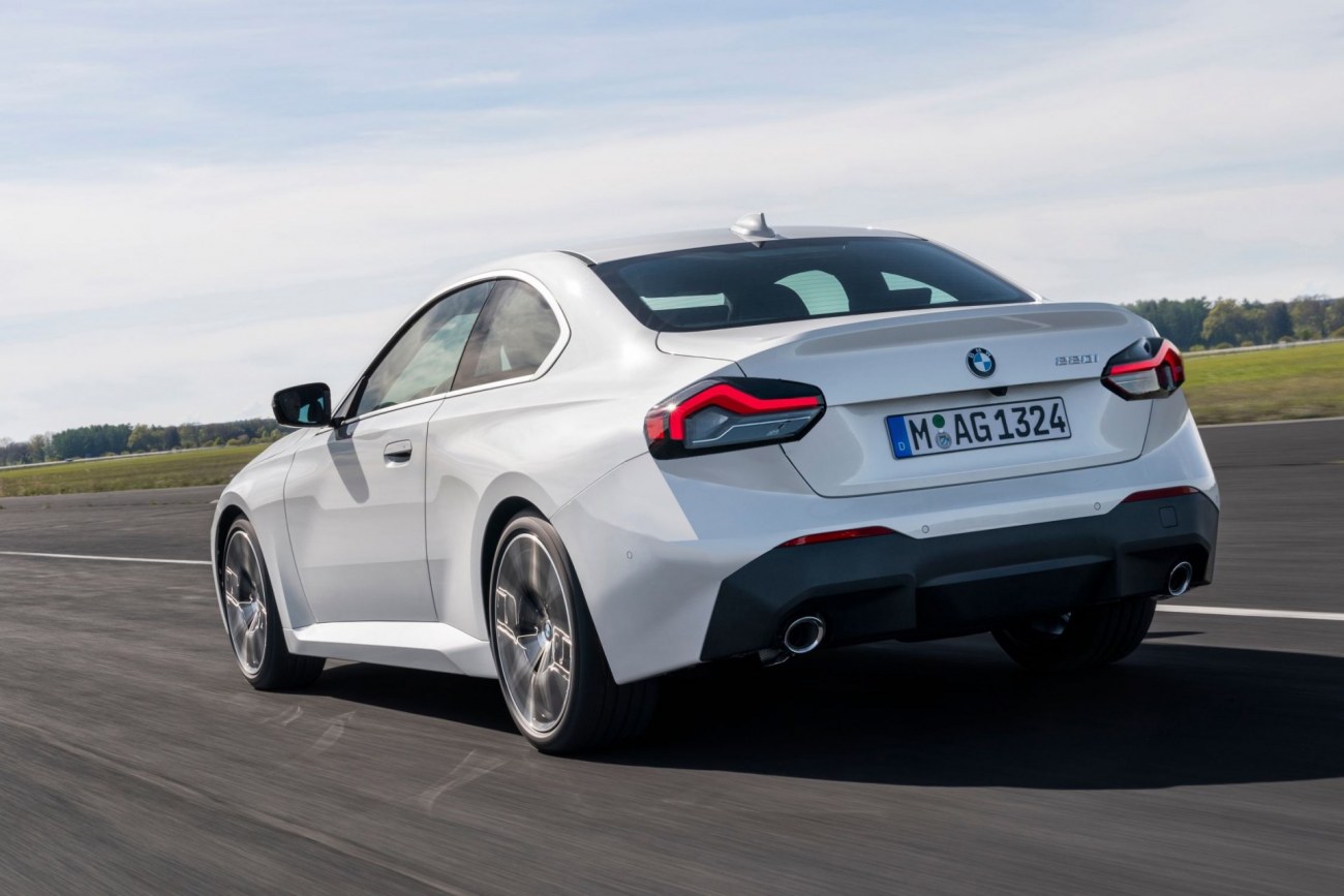2022-bmw-2-series-gran-coupe-unofficially-imagined-as-stylish-take-on-g42-coupe_35b.jpg