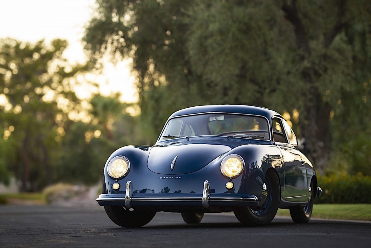 this-is-the-amazing-old-face-of-porsche-and-it-s-perfect-148274_1.jpg