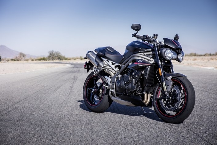 S1-essai-triumph-speed-triple-rs-2018-543668.jpg.22866d08a653e79a86cdda5d1c7c3273.jpg