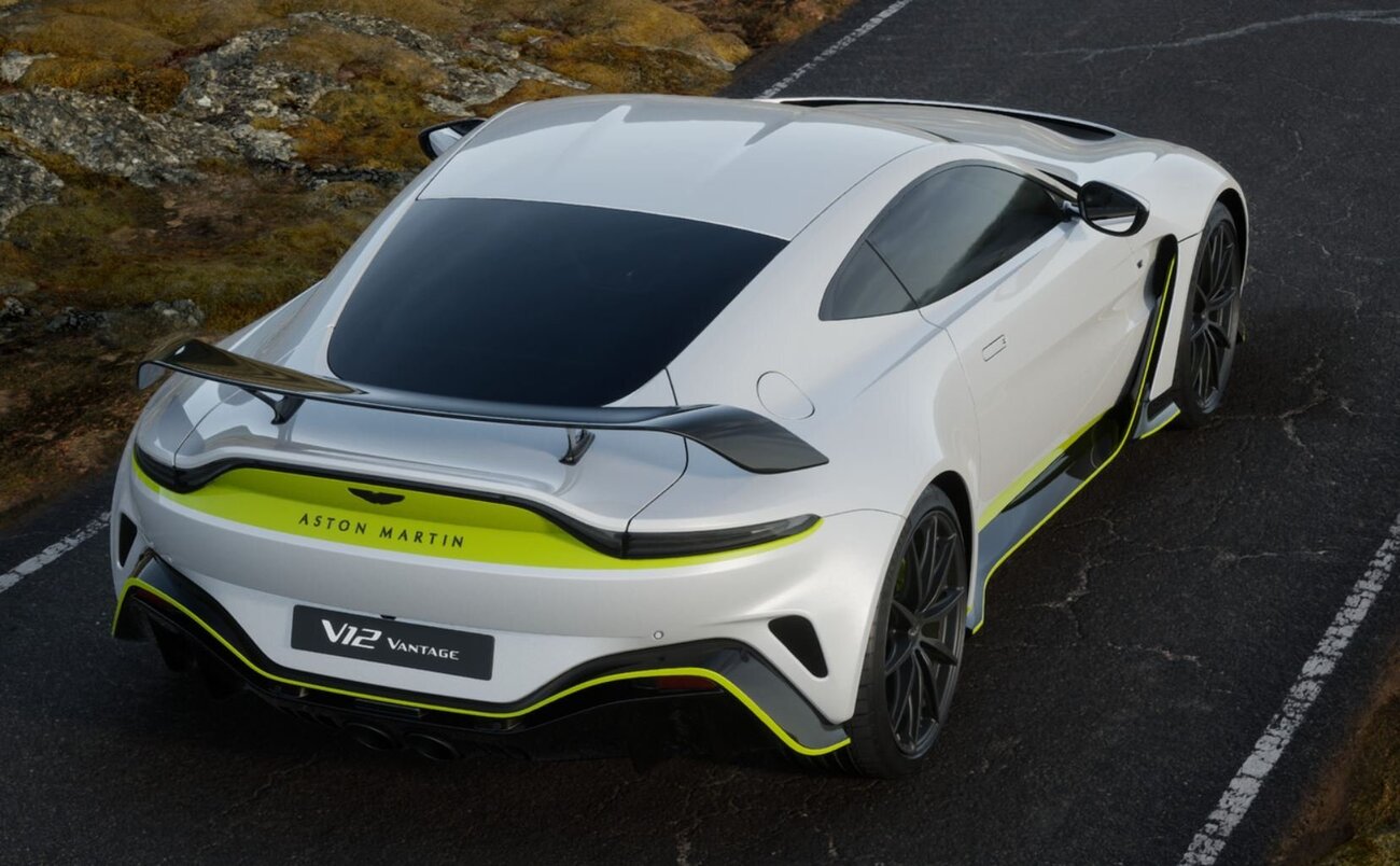 2022-03-16 21_43_08-Aston Martin Configurator.jpg