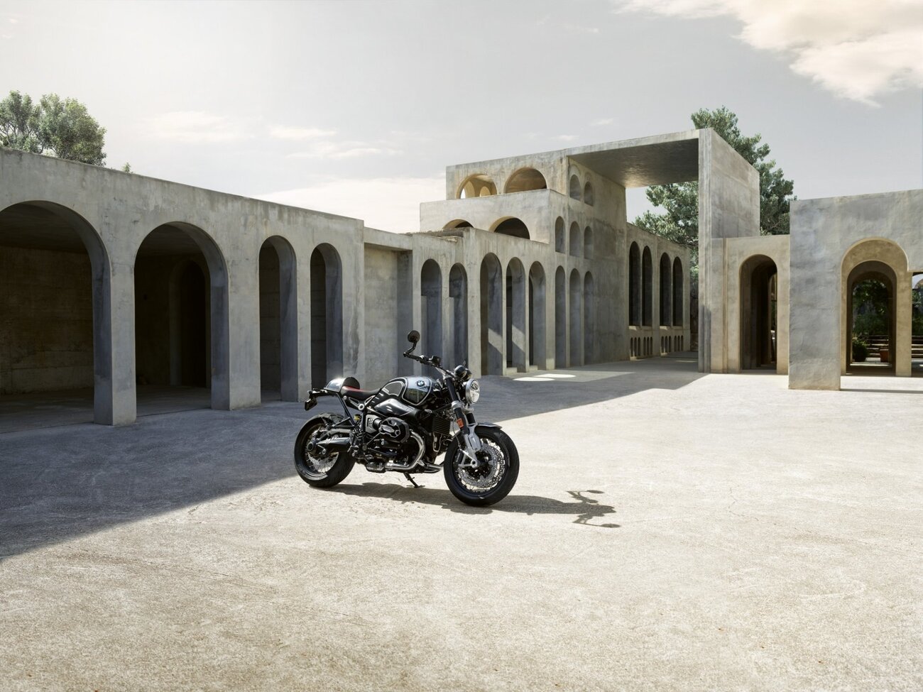 P90488259_lowRes_bmw-r-ninet-100-year.thumb.jpg.d03c31a7eadbfa9311e7f382f99b5317.jpg