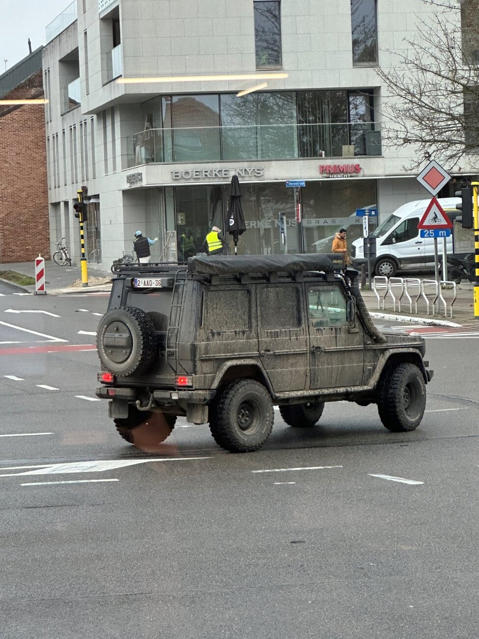 g.jpg