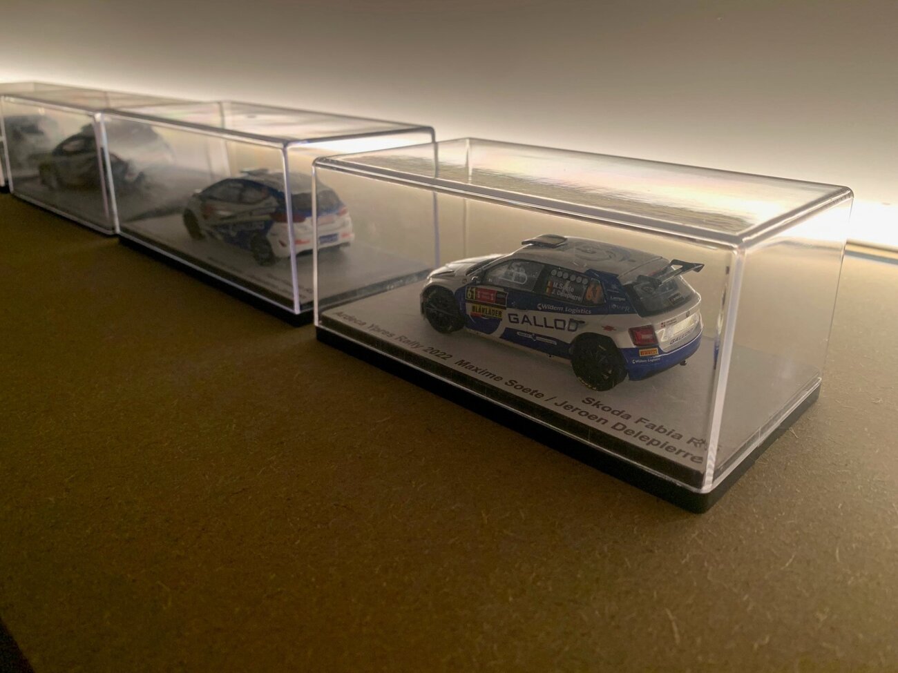 miniatures 1.jpg