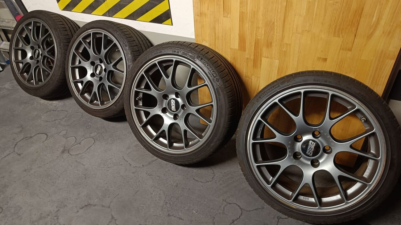 bbs_set_1.thumb.jpg.644be66b4cfdd488065260047937ab96.jpg