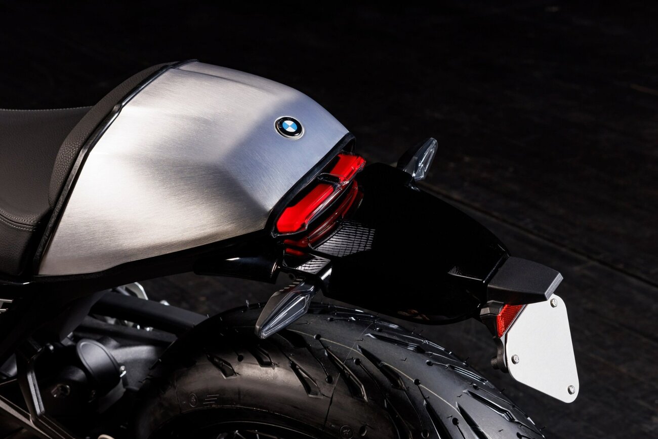 P90504420_lowRes_bmw-r-12-ninet-studi.thumb.jpg.57bd63d97665a7fd9c112698b72b08ac.jpg