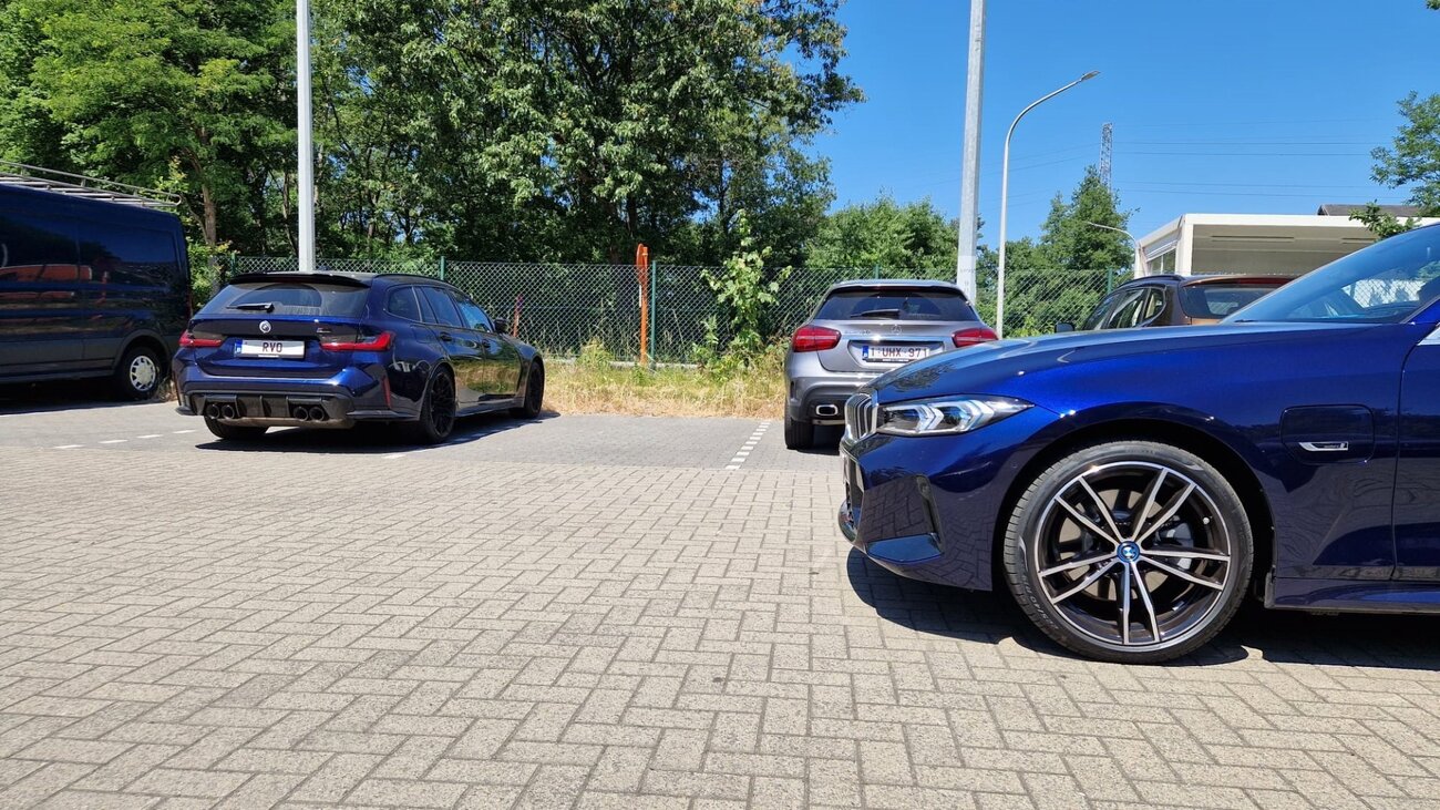 Touring2.thumb.jpg.8bf63168700a2f36f4d79e2e5a517fa0.jpg