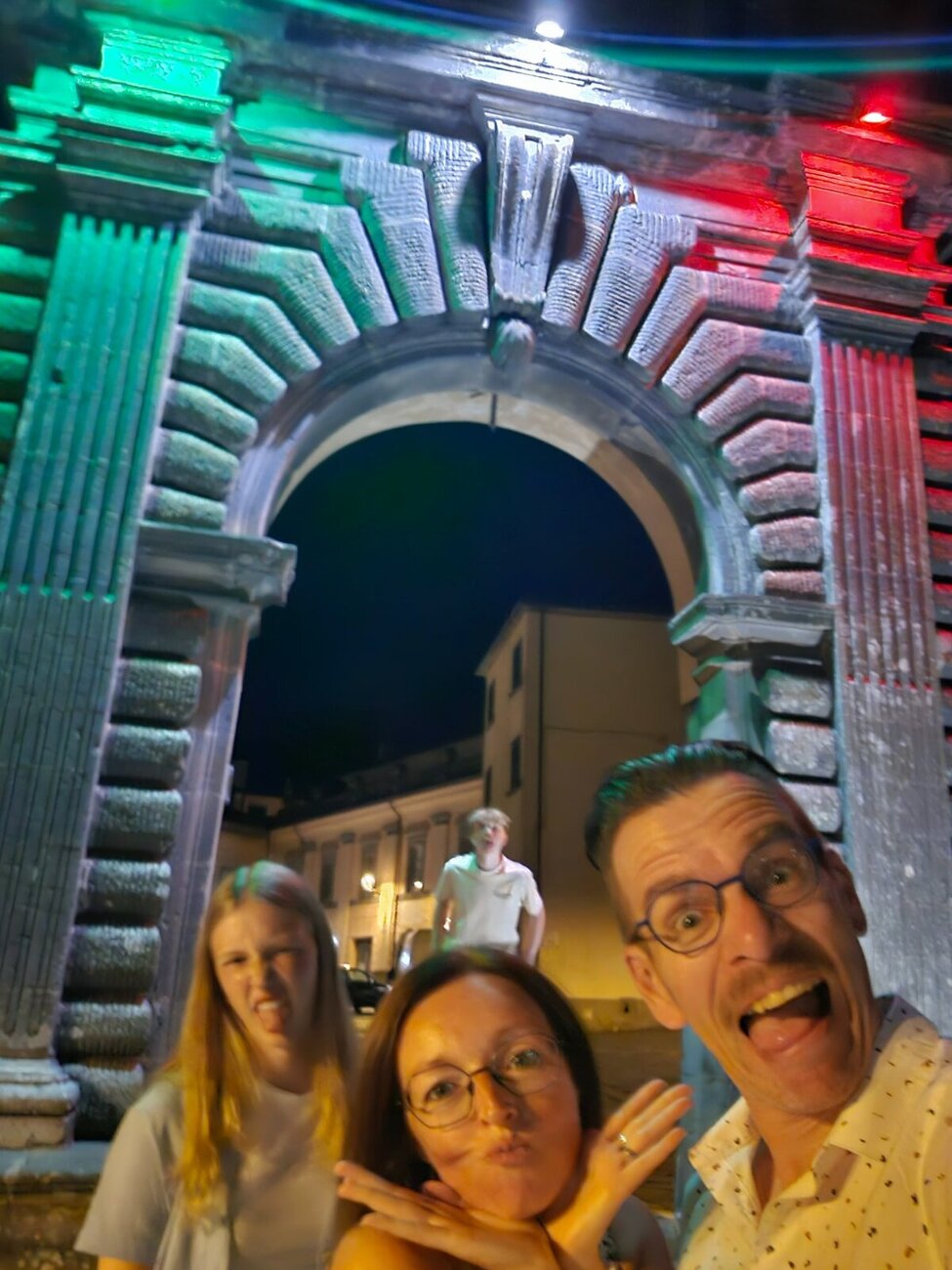20230811_212337.thumb.jpg.8cf4df599334857eddf7d49660eb3b7e.jpg