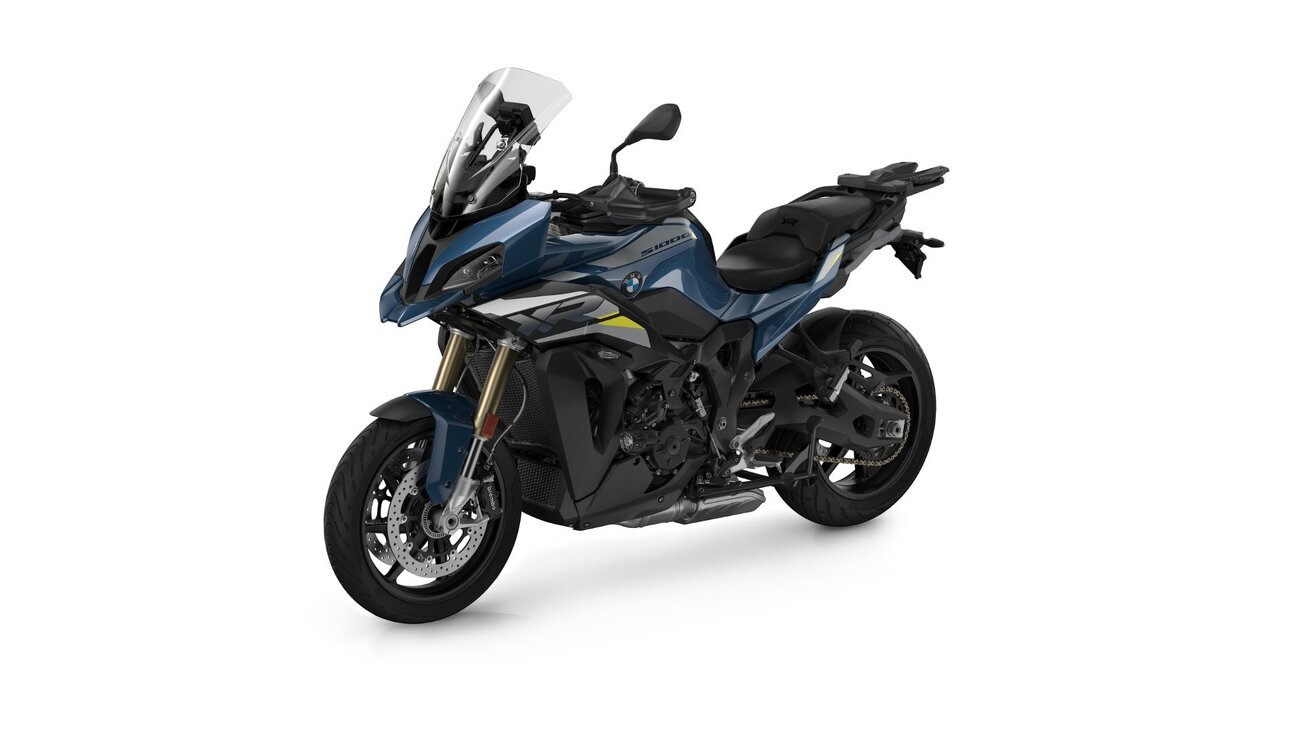 P90530515_highRes_bmw-motorrad-present.jpg