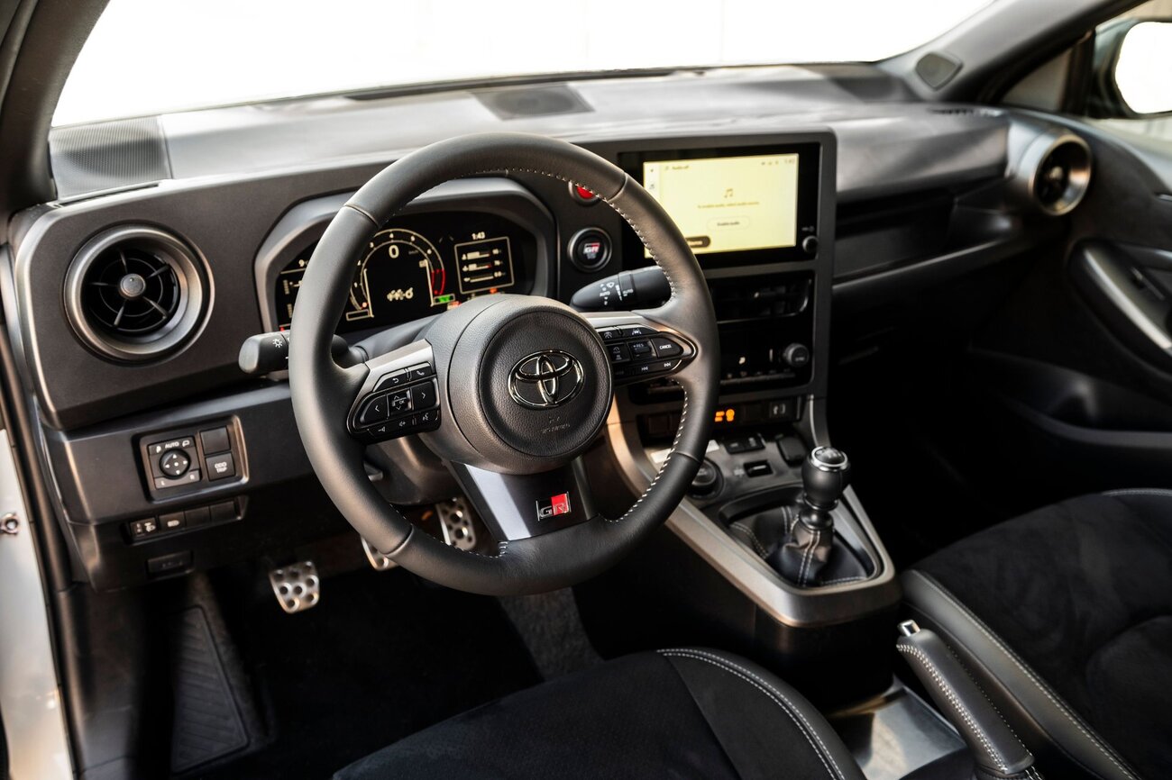 Toyota-GR-Yaris-IN.thumb.jpg.1101af95ff87f2a317616741778bd56e.jpg