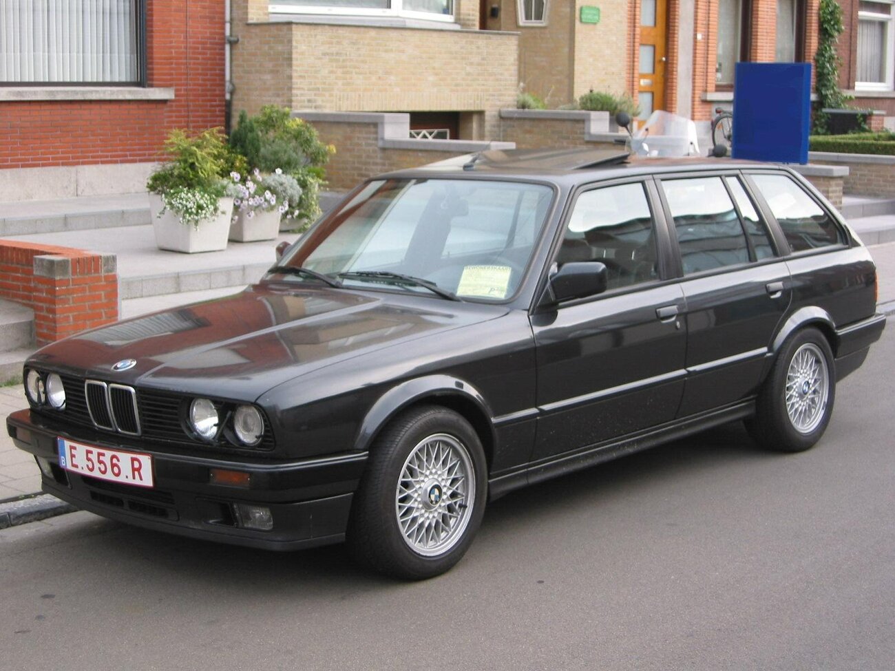 myBMW325itouringc2.thumb.JPG.3d4a0239ee694b0661b47974b92f392d.JPG