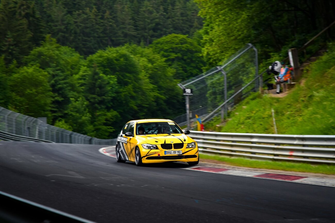 racetracker_13535067_199392.thumb.jpg.35e6fbadc56d25dd77594b70192a90c0.jpg