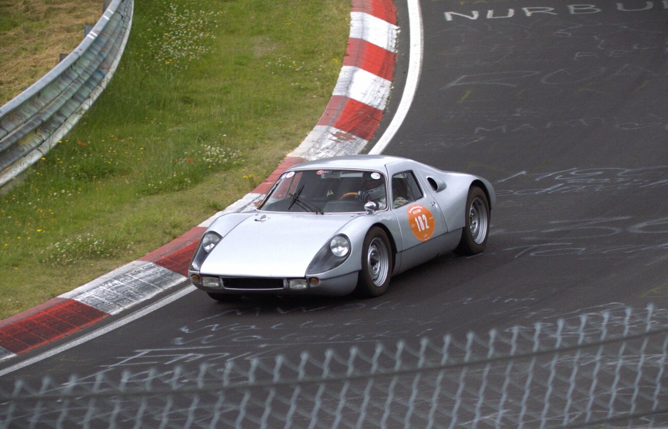 904GTS.thumb.jpg.faa3ae5c88966b33f209fcc58a97827d.jpg