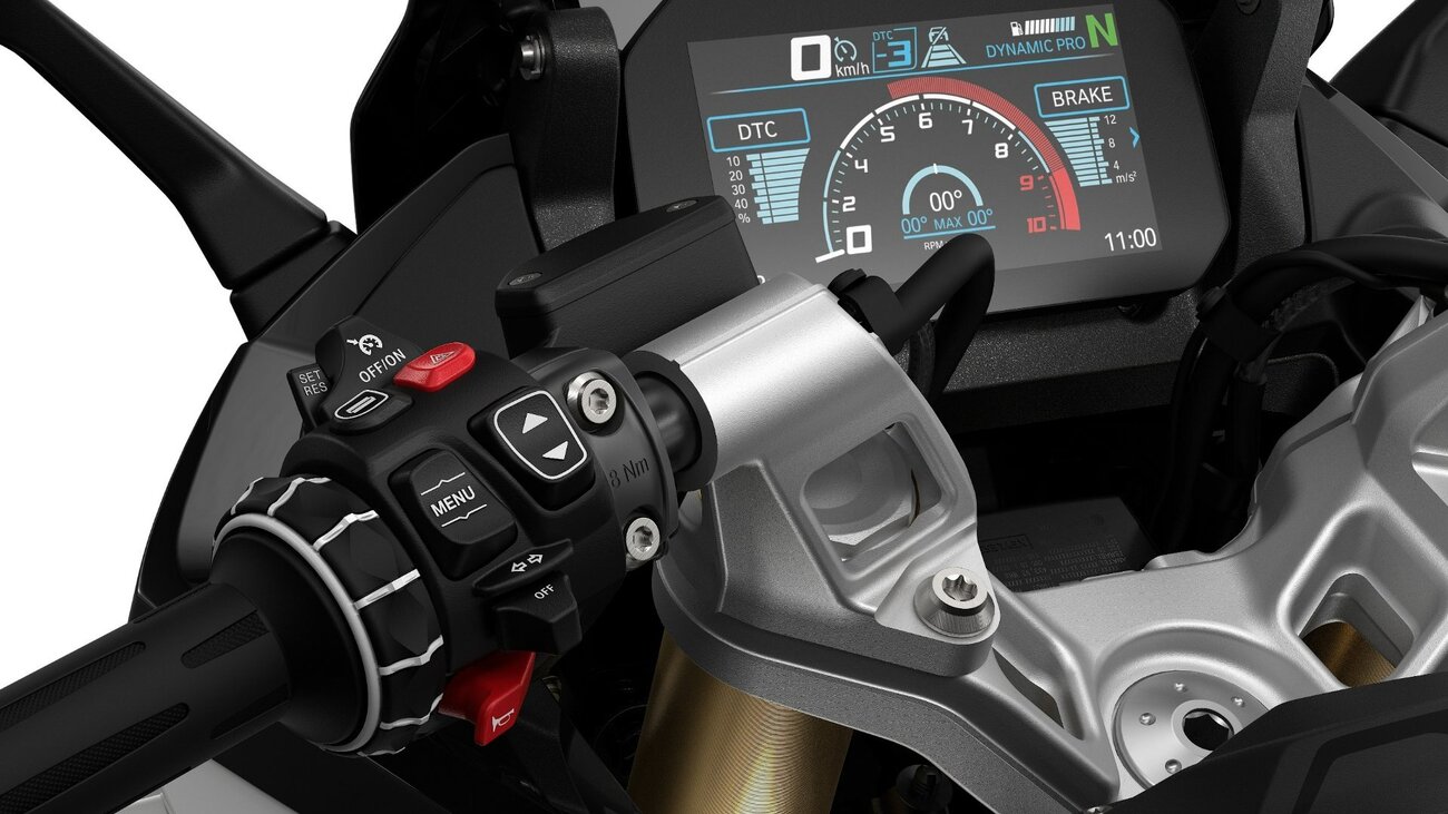 P90596264_lowRes_the-new-bmw-r-1300-r.thumb.jpg.615c7fed0c60c200ae7799bb65ba5d61.jpg
