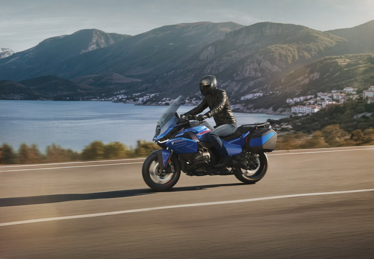 P90596285_lowRes_the-new-bmw-r-1300-r.thumb.jpg.5970bb0a0a45e93fa58fafbaf83d6623.jpg