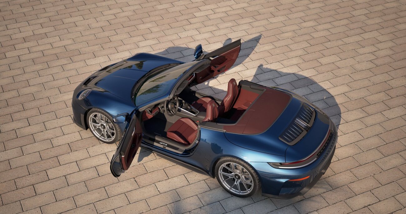 GT3cab01h.thumb.jpg.1413e77a2a435c884683580149573805.jpg